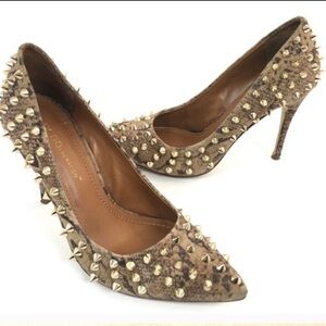 BCBGeneration Oahu Snake Print Spiked Studded Heels Size 7.5